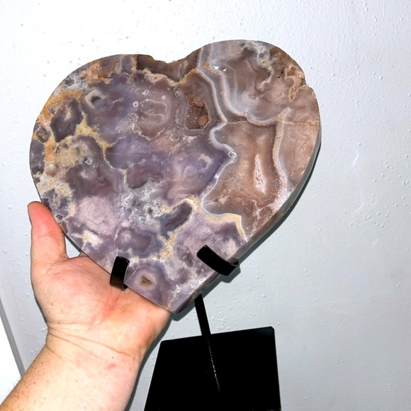 Pink amethyst heart withstand over 5 pounds